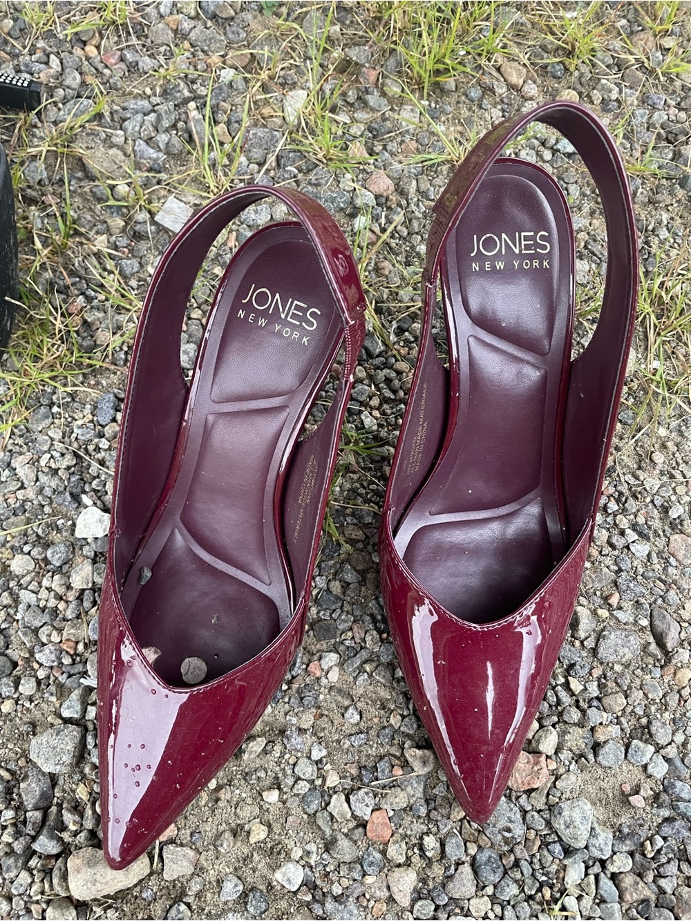 Jones New York Burgundy Patent Slingback Pointed Toe Pumps